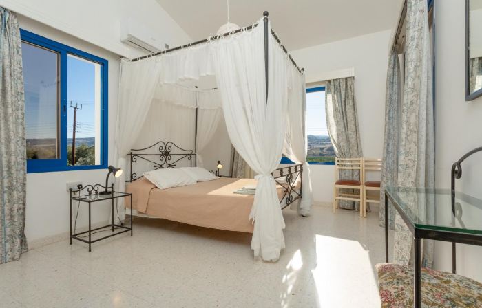 Villa Charoula Ena Large Private Pool, A/C, WiFi