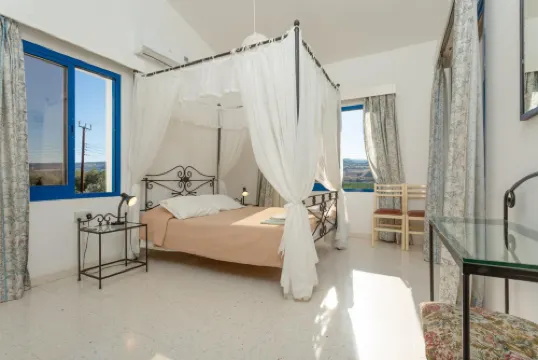 Villa Charoula Ena Large Private Pool, A/C, WiFi