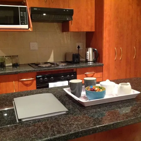 Fully Furnished Monthly Stay in Pentagon Park