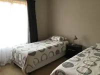 Fully Furnished Monthly Stay in Pentagon Park - บังกะโล