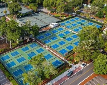 108 Windsor Place - Quiet Private Spacious Upscale Direct Oceanfront Condo