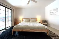 Desert Trails Artist Getaway