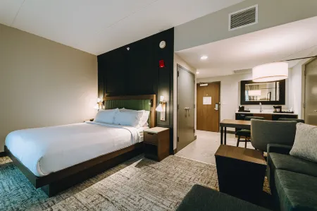 Embassy Suites by Hilton Gatlinburg Resort