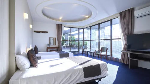 Okinawa Hotel Precia Отели в г. Наха