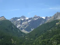 SERRE CHEVALIER Le Monetier F3 en roc belle vue face au glacier