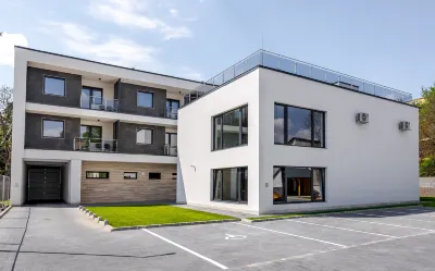 Ikonik Spa Hotel Отели в г. 