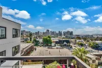 Panoramic View | 2bd/2BA | Sleeps 4 | Parking Available