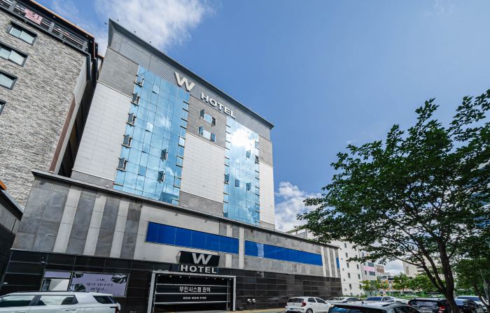 W Hotel