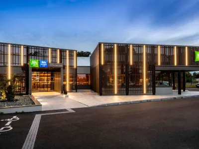 Ibis Budget Rouen Sud Zenith Hotels in Saint-etienne-du-Rouvray