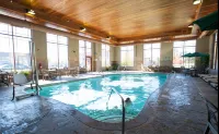 Canal Park Lodge Hotels in Duluth