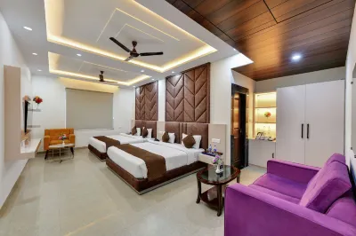 Click Hotel Narayana Makha Pur 호텔