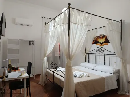 B&B a Casa di Peppe Отели рядом с достопримечательностью «Санта-Мария-делло-Спазимо»