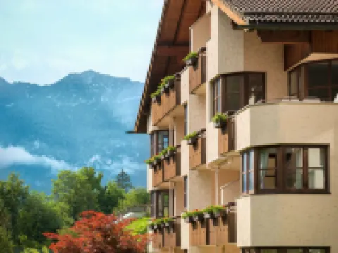 Dorint Sporthotel Garmisch-Partenkirchen Hotels near Wank Mountain