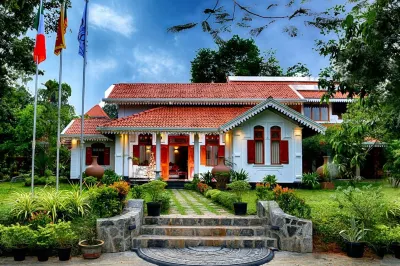 Olcote in Ceylon Hotel dekat Dhamma Meththa Bikkhuni Aramaya