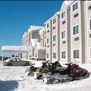 Parry Sound Inn & Suites