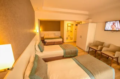 Parion House Hotel Hoteles en 