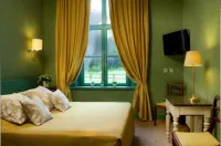 Château de Cocove Hotels in Saint-Folquin