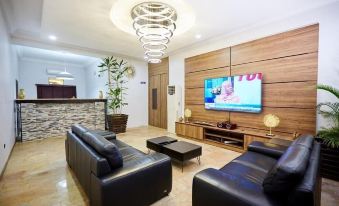 Patemax Luxury Apartments - Housity