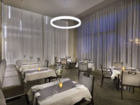 Cape Town Marriott Hotel Crystal Towers Hotels in Century City