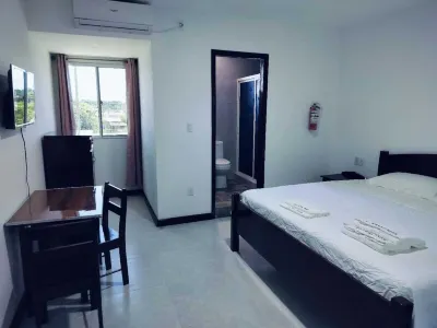 Day & Night Hotel Belmopan فنادق في بلموبان