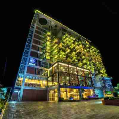 Best Western Heritage Hotel Exterior