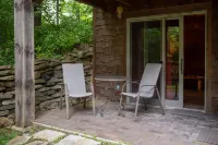 Makanda Inn - Homestay