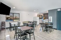 Americas Best Value Inn East Peoria Hotels in East Peoria