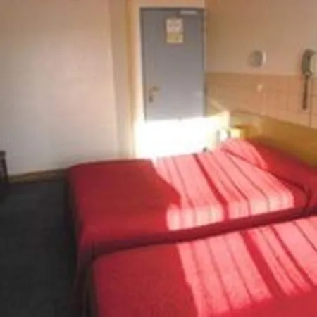 Hôtel de la Comète Отели рядом с достопримечательностью «Jardins d'Eole»