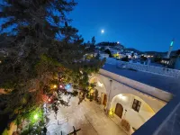 Armesos Cave Hotel