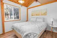 Dark Pine Retreat - Chalets
