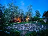 Romantic Cabin Right on the Lake with Fire Place Hotels in Hedemora