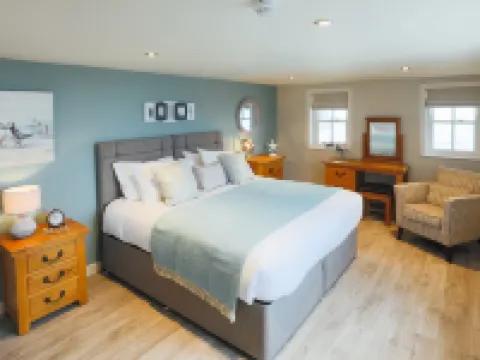 Tŷ Milford Waterfront Hotels in Milford Haven