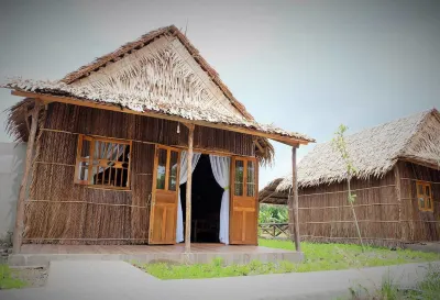 Green Village Mekong Hotels near Hưng Phụng Tự