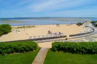 Provincetown Inn - Beach