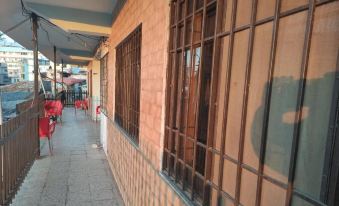 Tanveer Hotel