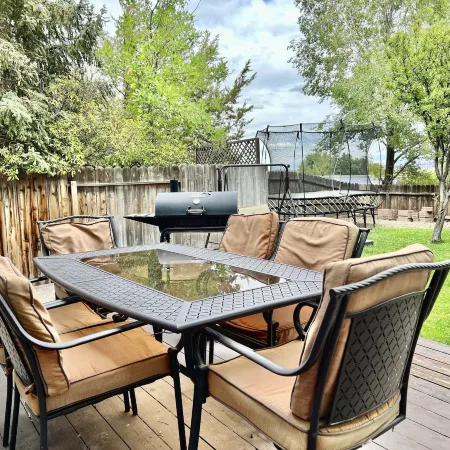 DT Reno - 4Br Home w Patio BBQ Grill Games Room