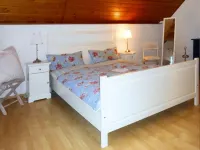 Holiday Home Near Forest and Lake in Pomeranian - parking