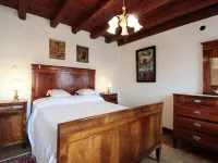 Charming Alpine Retreat for 9