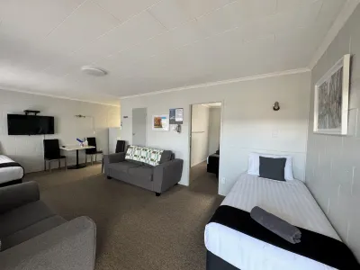 Kensington Motel Hôtels à : 