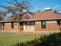 Kambi Mstuni Resort Hotels in Lamuria