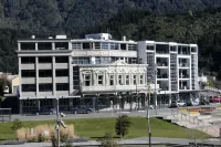 Picton Waterfront Apartments Hotels in Picton