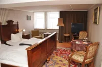 Hotel Goldene Sonne Hotel in zona Burg Gleichen