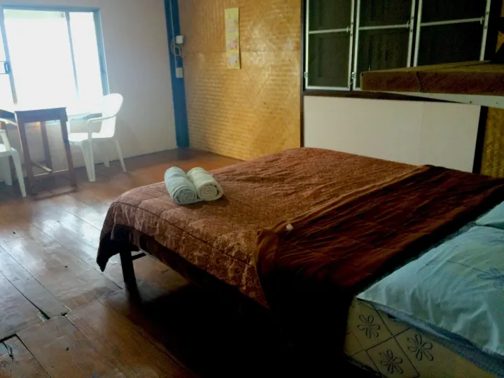 토니 게스트하우스