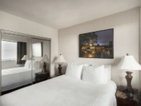 The Business Inn Hotels in Ottawa