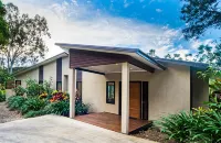 Seclude Rainforest Retreat Hotels in Palm Grove