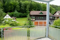 Apartment Schwarz Waldperle