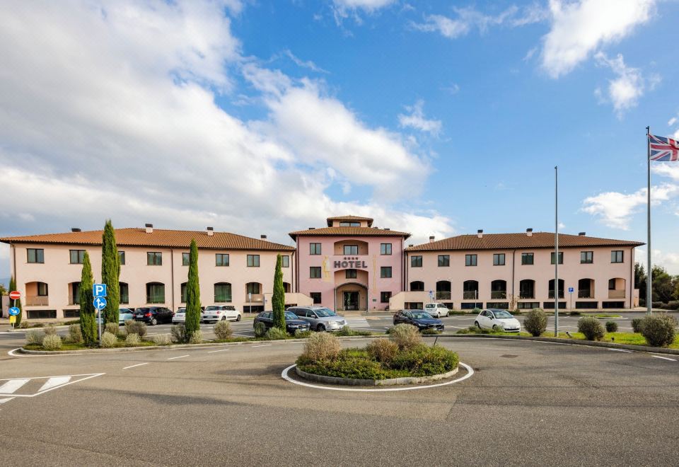 hotel overview picture