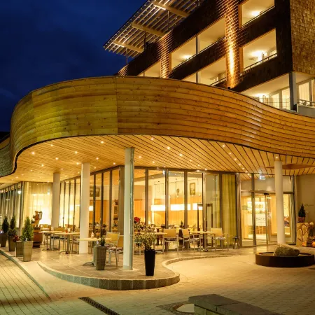 Hotel Bären Titisee Отели в г. Титизее-Нойштадт