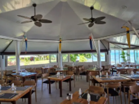 ホテル ハイビスカス モーレア島のホテル