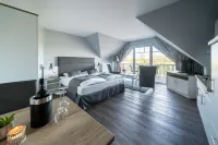 Strandhafer Aparthotel Hotel dekat University of Rostock